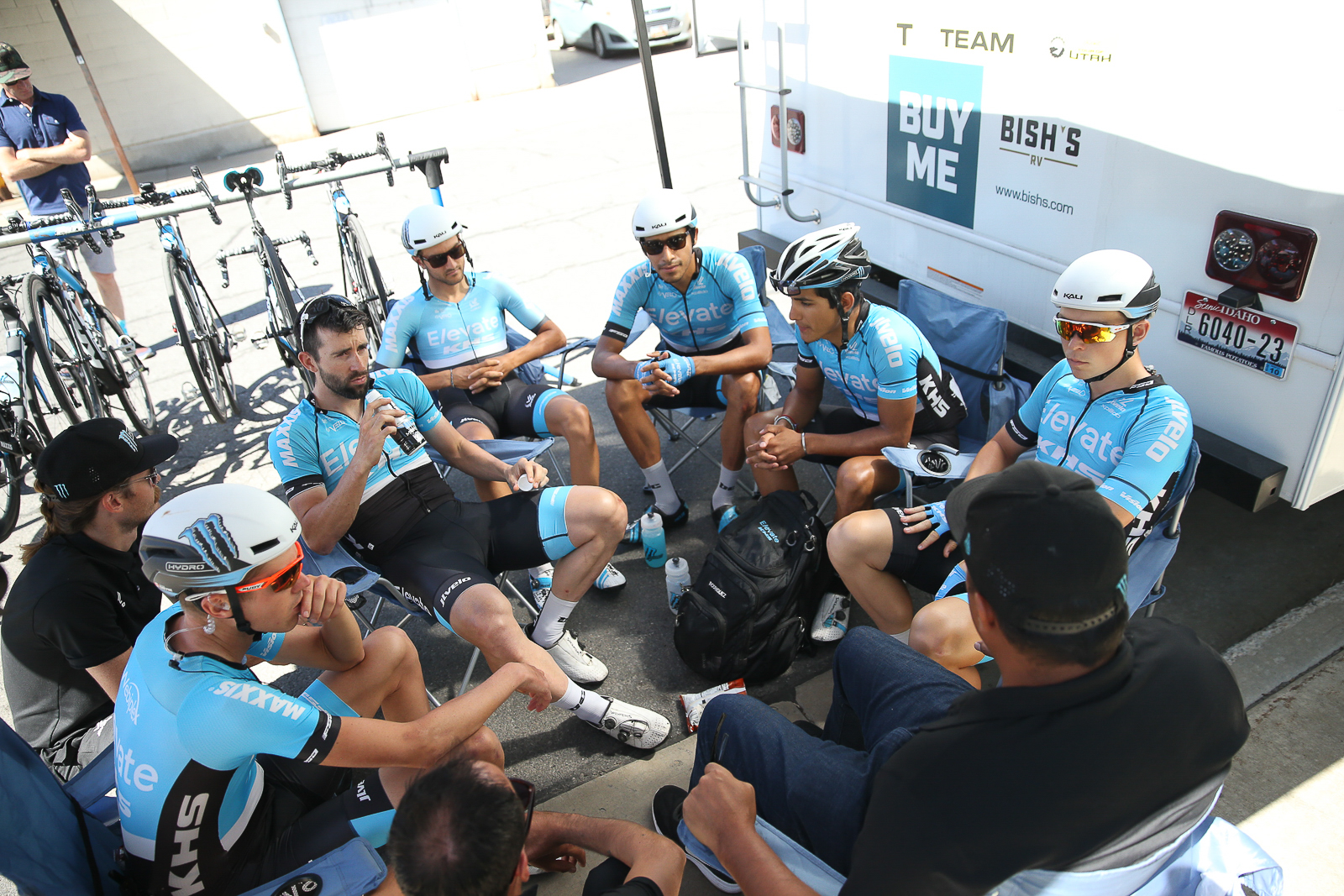 Elevate KHS team meeting before the final stage of the Tour of Utah with James Piccoli sitting in 2nd GC.