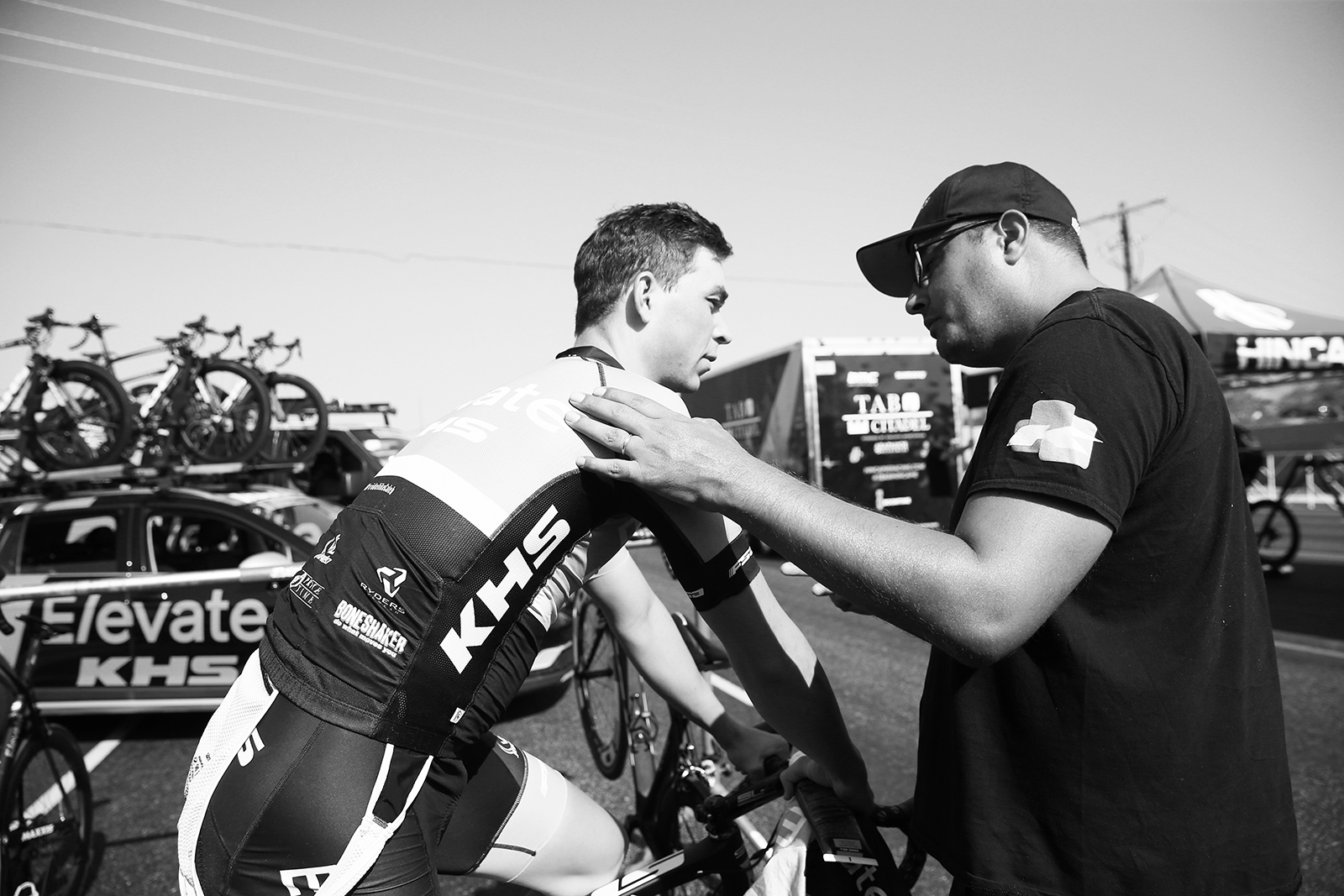 Pep talk. 2018 Tour of Utah Team Prologue, August 6, 2018, St. George, Utah. Photo by Cathy Fegan-Kim, cottonsoxphotography.net