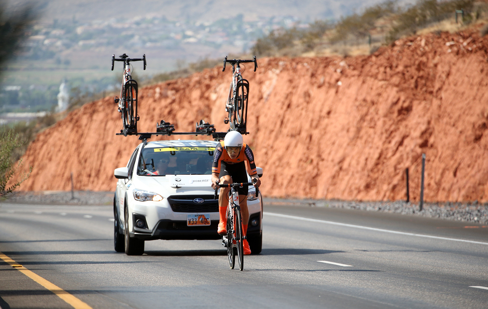 The first climb. 2018 Tour of Utah Team Prologue, August 6, 2018, St. George, Utah. Photo by Cathy Fegan-Kim, cottonsoxphotography.net
