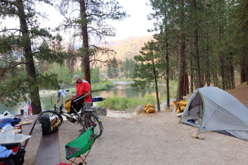 Camping MIddle Fork Boise River