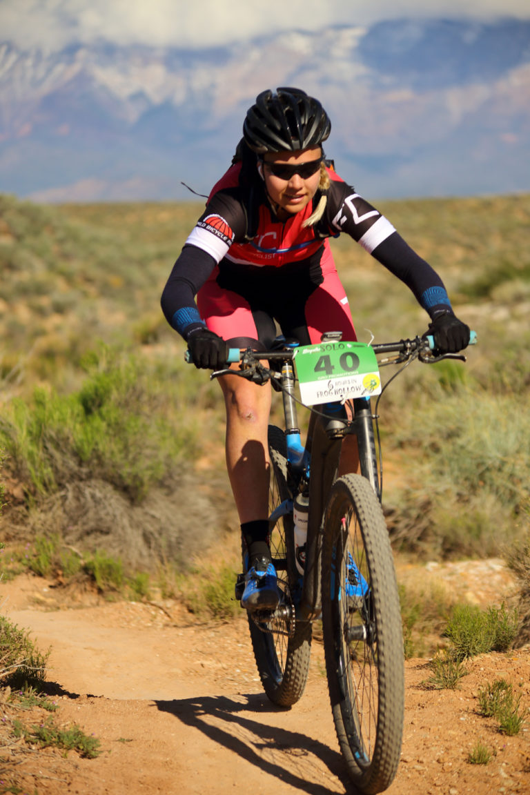 Rollins and Smith Win Windy 6 Hours in Frog Hollow