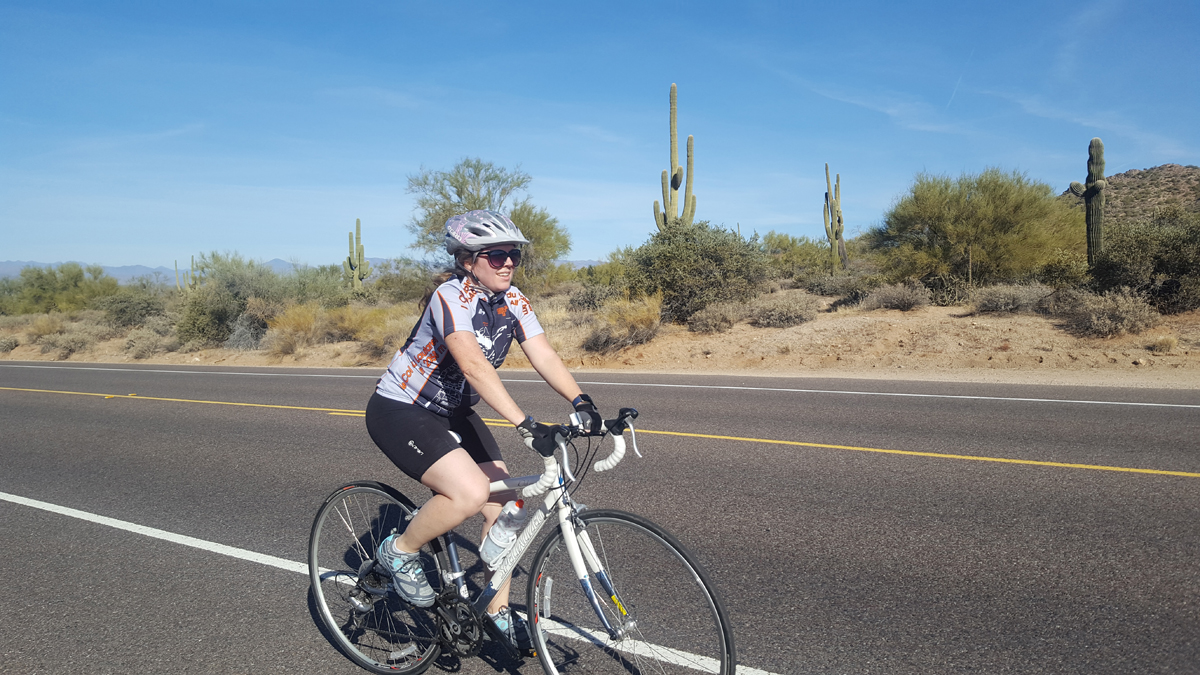 Marielle Rasmusson on the climb to Usery Pass in Phoenix. Photo by David Ward