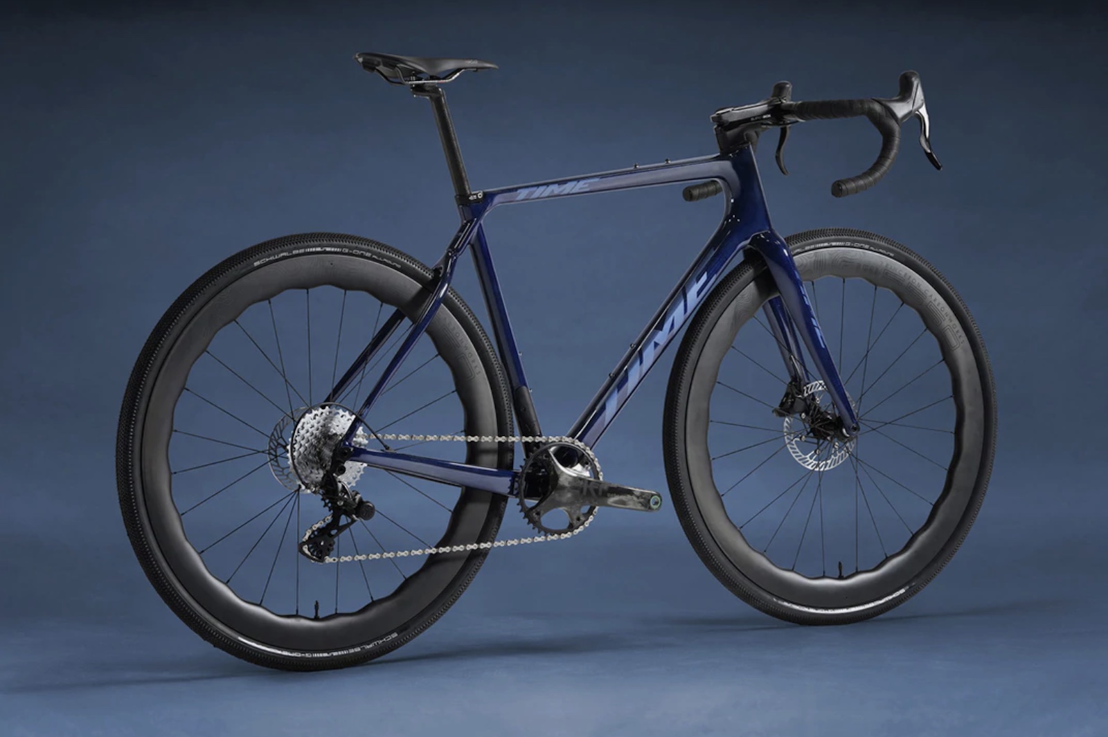 TIME's new ADHX Gravel bike, built with Campagnolo's Ekar gravel group. Photo courtesy Velo Premiere/Time Bicycles America