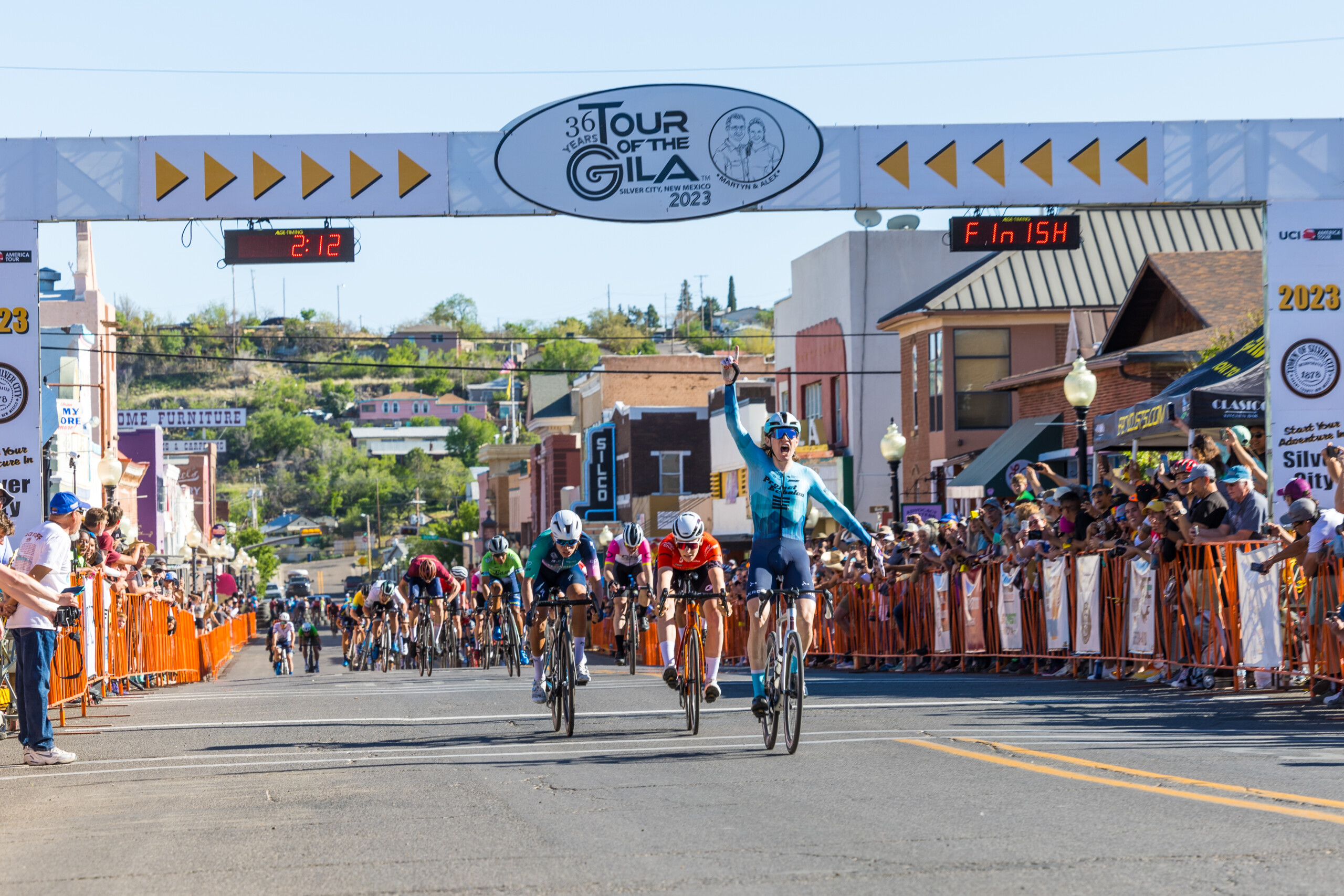 Bickmore, Project Echelon Repeat at Stage 4 Crit, Røed Keeps Lead Headed into Final Day at Tour of the Gila