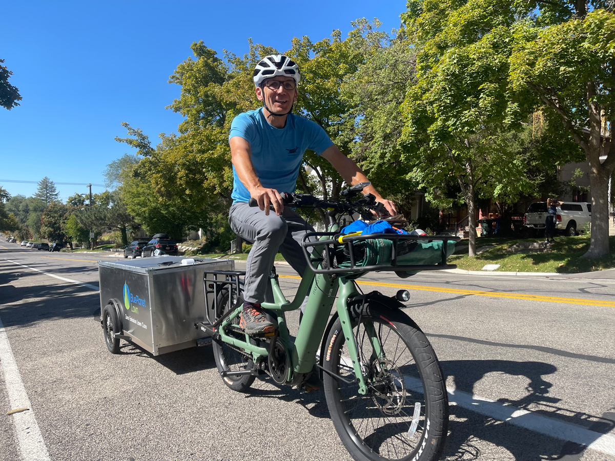 Bike Racer Launches Zero Emission Lawn Care Service Delivered on an E-bike